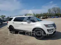 2017 Ford EXPLORER photo