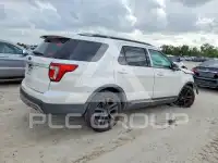 2017 Ford EXPLORER photo