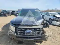 2017 Ford EXPLORER фото