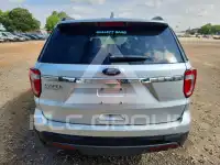 2017 Ford EXPLORER photo