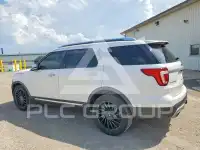 2017 Ford EXPLORER photo