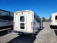 2017 Ford E-350 фото