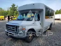 2017 Ford ECONOLINE фото