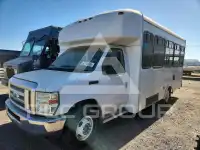2017 Ford ECONOLINE фото