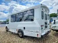 2017 Ford ECONOLINE фото