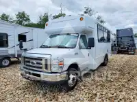 2017 Ford ECONOLINE фото