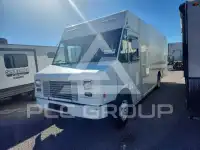 2017 Ford F-590 фото