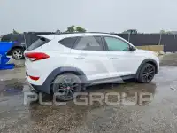 2017 Hyundai Tucson photo