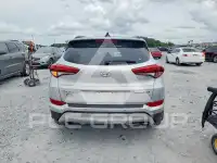 2017 Hyundai Tucson photo