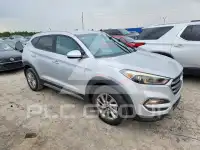 2017 Hyundai Tucson photo