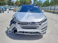 2017 Hyundai Tucson photo
