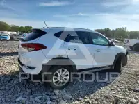 2017 Hyundai Tucson photo