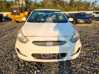 2017 Hyundai Accent фото