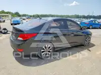 2017 Hyundai Accent photo