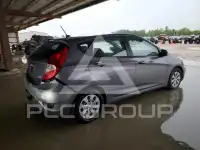 2017 Hyundai Accent photo
