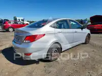 2017 Hyundai Accent фото