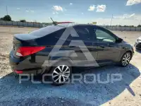 2017 Hyundai Accent photo