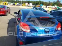 2017 Hyundai Veloster фото