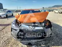2017 Hyundai Veloster photo