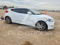 2017 Hyundai Veloster photo