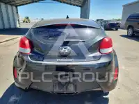 2017 Hyundai Veloster photo
