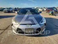 2017 Hyundai Veloster photo