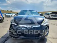 2017 Hyundai Veloster photo