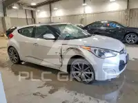 2017 Hyundai Veloster photo