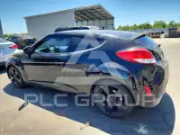 2017 Hyundai Veloster photo