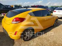 2017 Hyundai Veloster photo