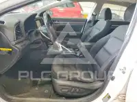 2017 Hyundai Elantra photo
