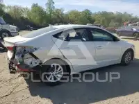 2017 Hyundai Elantra photo