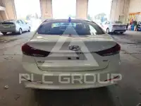 2017 Hyundai Elantra photo