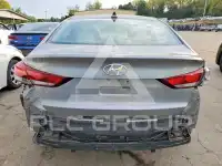 2017 Hyundai Elantra photo