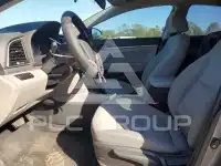 2017 Hyundai Elantra фото