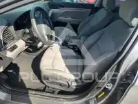 2017 Hyundai Elantra фото