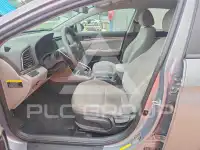 2017 Hyundai Elantra photo