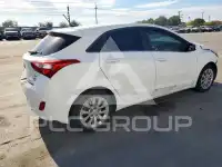 2017 Hyundai Elantra photo