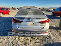 2017 Hyundai Elantra фото
