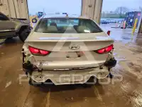 2017 Hyundai Elantra photo