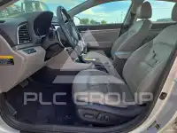 2017 Hyundai Elantra photo