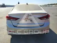 2017 Hyundai Elantra фото