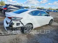 2017 Hyundai Elantra photo