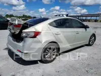 2017 Hyundai Elantra фото