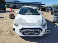 2017 Hyundai Elantra photo