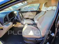 2017 Hyundai Elantra photo