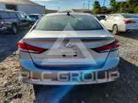 2017 Hyundai Elantra фото