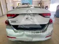 2017 Hyundai Elantra фото