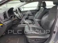 2017 Hyundai Elantra фото