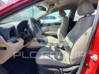 2017 Hyundai Elantra фото
